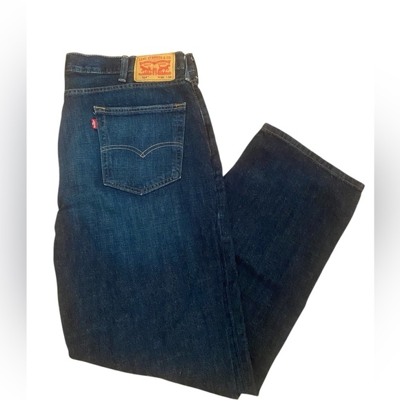 Levi’s 514 men’s straight leg denim jeans size 38x30 dark wash